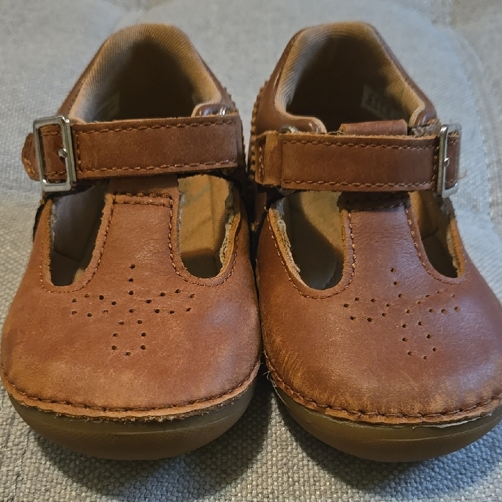 5 toddler brown leather stride rite mary jane shoes
